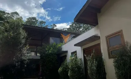 Casa para venda em Chácara Dos Junqueiras de 160.00m² com 3 Quartos, 2 Suites e 3 Garagens