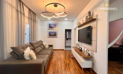 Casa para venda em Centro de 164.00m² com 3 Quartos, 2 Suites e 1 Garagem
