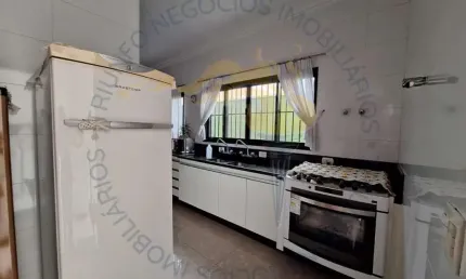 Casa para venda em Jardim Imperador de 500.00m² com 3 Quartos, 2 Suites e 5 Garagens