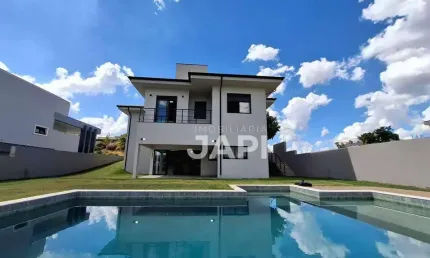 Sobrado para venda em condomínio vida real de 250.00m² com 3 quartos, 3 suites e 4 garagens
