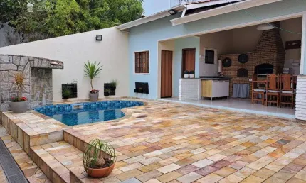 Casa de condomínio para venda em itapeti de 220.00m² com 3 quartos, 3 suites e 4 garagens