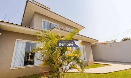 Casa para venda em Centro de 295.00m² com 4 Quartos, 3 Suites e 5 Garagens