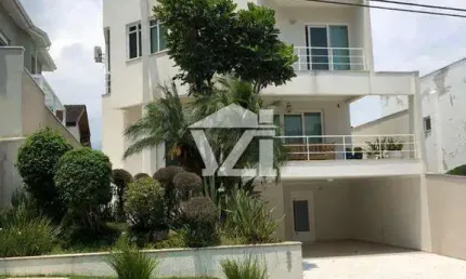 Sobrado para venda em Vila Oliveira de 269.00m² com 3 Quartos, 3 Suites e 4 Garagens