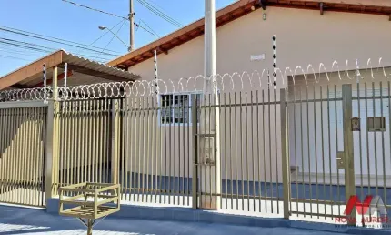 Casa para alugar em Jardim Mugnaini de 110.00m² com 3 Quartos, 1 Suite e 2 Garagens