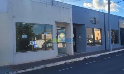 Imóvel comercial para venda em vila industrial de 196.00m² com 4 quartos