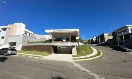 Casa para venda em chácaras silvania de 310.00m² com 3 quartos, 3 suites e 5 garagens