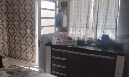 Casa para venda em centro de 168.00m² com 2 quartos e 2 garagens