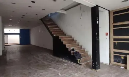 Casa comercial para alugar na Rua Isaltino Dias, **, Centro, Votorantim
