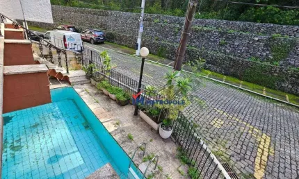 Casa de Condomínio para venda em Vila Isabel de 279.00m² com 3 Quartos e 2 Garagens