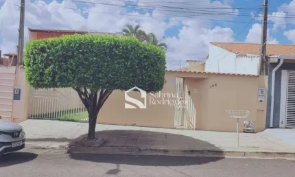 Casa para venda em jardim regina de 90.00m² com 2 quartos, 1 suite e 3 garagens