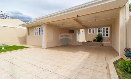 Sobrado para venda em Silveira Da Motta de 229.00m² com 3 Quartos, 1 Suite e 4 Garagens
