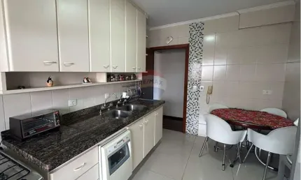Apartamento para venda em centro de 137.00m² com 3 quartos, 2 suites e 2 garagens
