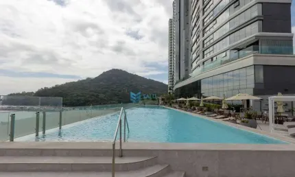 Apartamento para venda em centro de 230.00m² com 4 quartos, 4 suites e 4 garagens