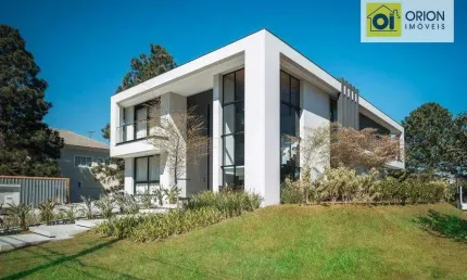 Casa para venda em Residencial Morada Dos Lagos de 610.00m² com 4 Quartos, 4 Suites e 3 Garagens