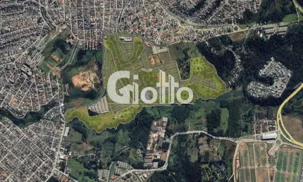 Terreno à venda na Avenida Japão, 3950, Alto Ipiranga, Mogi das Cruzes