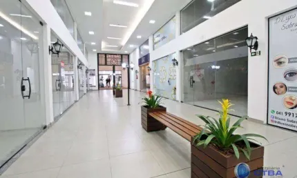 Ponto comercial à venda na Rua Treze de Maio, 439, Centro, Curitiba