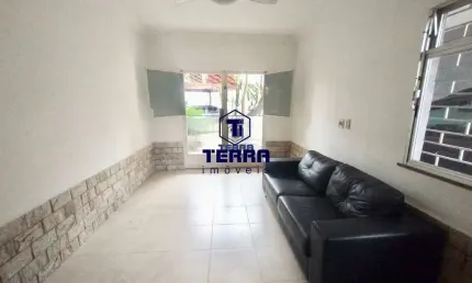 Casa para venda em Mutondo de 120.00m² com 2 Quartos, 1 Suite e 2 Garagens