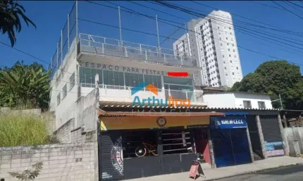 Sala Comercial para alugar em Itaquera de 440.00m² com 4 Garagens
