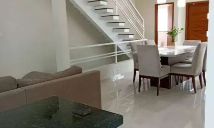 Casa para venda em Jardim Nathalie de 181.00m² com 3 Quartos, 1 Suite e 5 Garagens