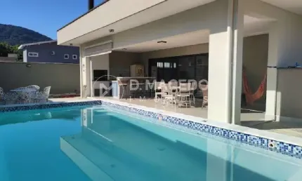 Casa para venda em praia da lagoinha de 1044.00m² com 4 quartos, 4 suites e 4 garagens