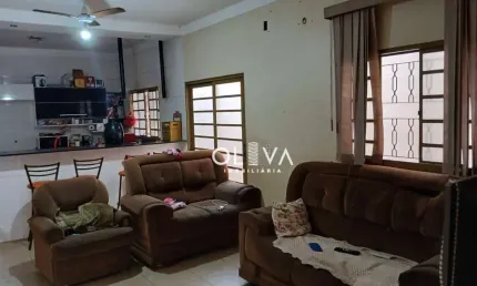 Casa para venda em parque residencial lauriano tebar ii de 130.00m² com 3 quartos, 1 suite e 3 garagens