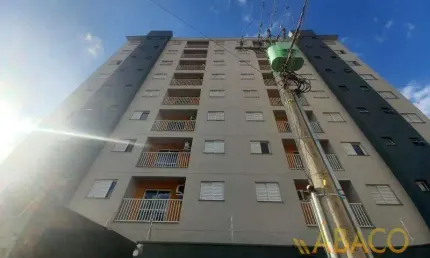 Apartamento para alugar em centro de 42.00m² com 2 quartos, 1 suite e 1 garagem