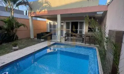 Casa para venda em Pitas de 192.00m² com 3 Quartos, 3 Suites e 2 Garagens