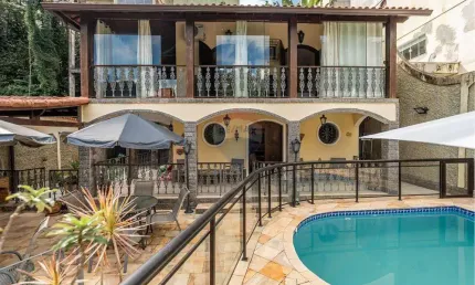 Casa de condomínio para venda em taquara de 250.00m² com 4 quartos, 1 suite e 4 garagens
