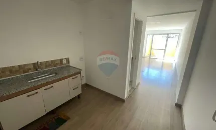 Sala comercial para venda em centro de 38.00m² com 1 garagem