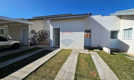 Casa de condomínio para venda em aparecidinha de 58.00m² com 2 quartos, 1 suite e 2 garagens