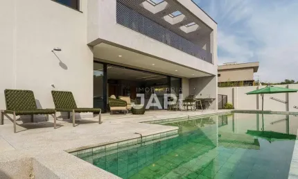 Casa de condomínio para venda em medeiros de 310.00m² com 4 quartos, 3 suites e 6 garagens