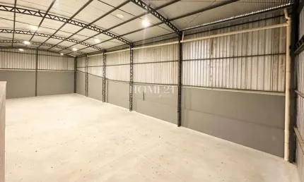 Galpão / depósito / armazém para alugar em umbará de 350.00m²