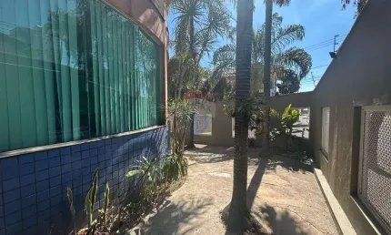 Prédio comercial para alugar em caiçara-adelaide de 220.00m² com 5 quartos, 1 suite e 2 garagens