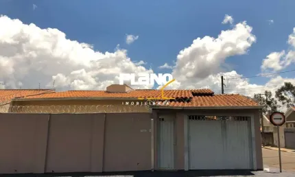 Casa para alugar em vila industrial de 60.00m² com 2 quartos e 1 garagem