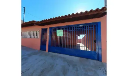 Casa para alugar em jardim haise maria de 138.00m² com 3 quartos e 2 garagens