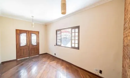 Casa para venda em jardim carlu de 150.00m² com 3 quartos e 4 garagens
