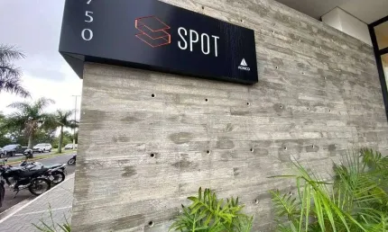 Apartamento para alugar em fragata de 49.00m² com 1 quarto e 1 garagem