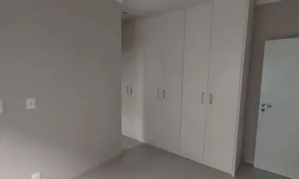 Casa para alugar em jardim esmeralda de 150.00m² com 3 quartos, 3 suites e 2 garagens