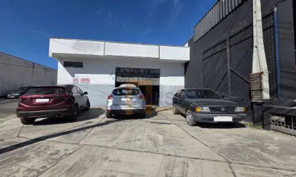 Galpão / depósito / armazém para alugar em vila jundiaí de 200.00m² com 3 garagens
