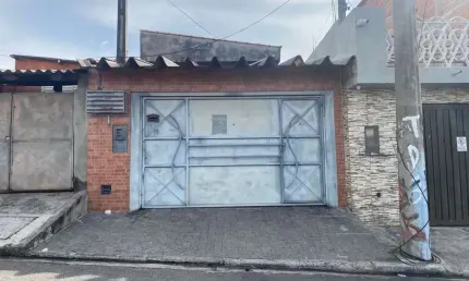 Casa para alugar em vila municipal de 70.00m² com 4 quartos e 2 garagens