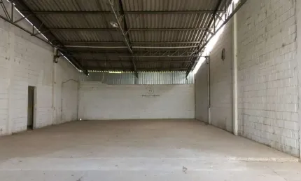Galpão / depósito / armazém para alugar em cajuru do sul de 5500.00m²
