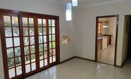 Casa para venda em saúde de 187.00m² com 3 quartos, 1 suite e 2 garagens