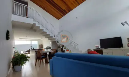 Sobrado para venda em morro vermelho de 154.00m² com 3 quartos, 2 suites e 4 garagens