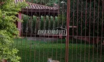 Casa de condomínio para venda em centro de 220.00m² com 3 quartos, 1 suite e 7 garagens