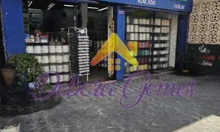 Loja para alugar em centro de 270.00m² com 3 garagens