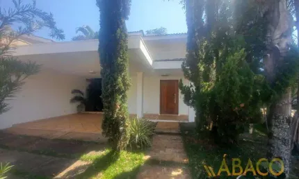 Sobrado para alugar em jardim jockey clube de 200.00m² com 3 quartos, 1 suite e 1 garagem