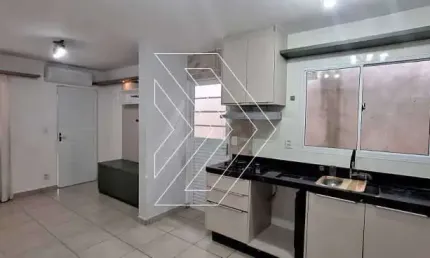Casa de condomínio para venda em jardim polyana de 52.00m² com 2 quartos e 2 garagens