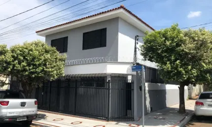 Sobrado para alugar em jardim pérola de 189.00m² com 4 quartos e 1 suite