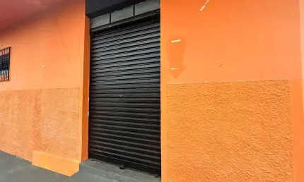 Sala comercial para alugar em bosque da saúde de 100.00m²