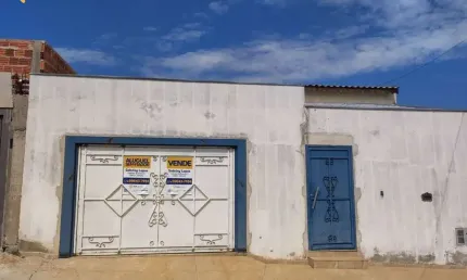 Casa para venda em caminho das águas de 0.01m² com 2 quartos, 1 suite e 3 garagens